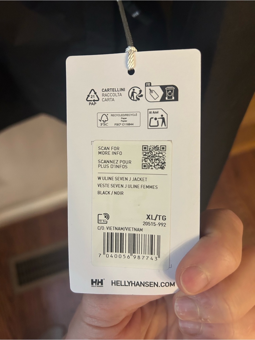 Helly Hansen Women's Black Rain Jacket (NWT) - Picture 8 of 8